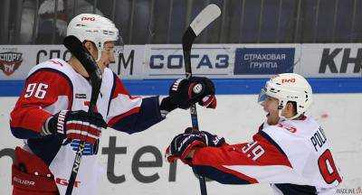 СКА выиграл 17-й матч КХЛ подряд благодаря покеру Никиты Гусева