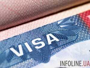 США приостановили выдачу виз в Турции