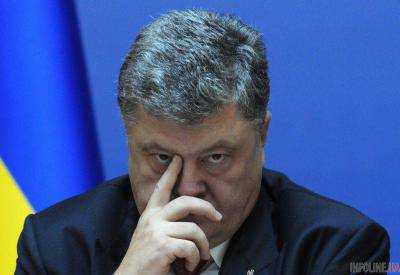 Главное за ночь: зарплата Порошенко и кровавая стрельба в центре Киева