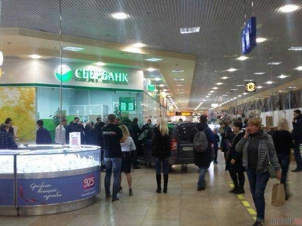 Где работал: стали известны подробности о мужчине, протаранившем двери "Каравана"