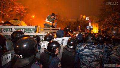 Итальянцы рассказали кто расстреливал людей на Майдане.Видео