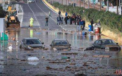 Число жертв наводнения в Афинах достигло 20 человек