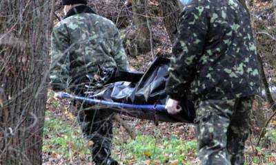 В Киеве в лесополосе нашли тела двух молодых людей