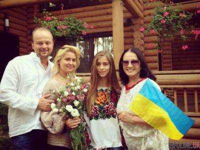 Бандеровка и пособница АТО: Ротару резко возненавидили в РФ