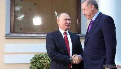 Демонстрация власти: Путин "любезно" опрокинул стул почетного гостя Эрдогана. Видео