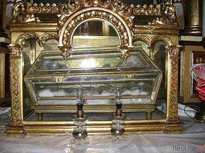 Ватикан запретил продажу мощей святых