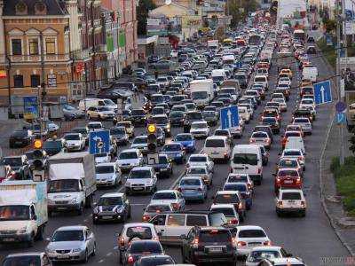 В Киеве центр остановился в пробках