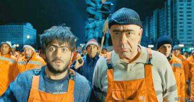 «Что в этом странного»: в РФ красят снег к Новому году, сеть надрывается со смеху.Видео