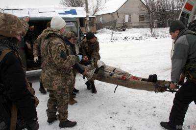 Во время обстрелов в районе Светлодарской дуги погиб украинский военный
