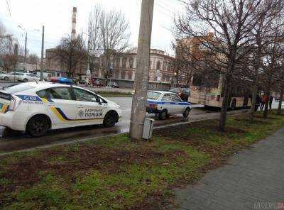 Грузовик с 35 тоннами масла перевернулся на Запорожье