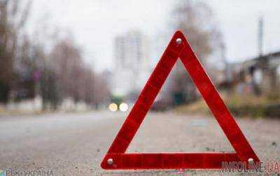 На Хмельниччине автомобиль сбил насмерть женщину с ребенком, водитель скрылся