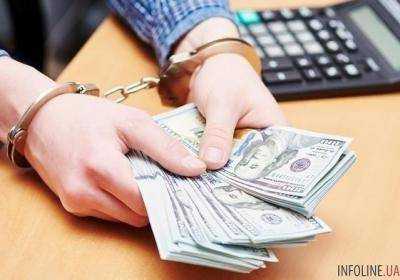 Директор научно-исследовательского учреждения попался на взятке в полмиллиона долларов