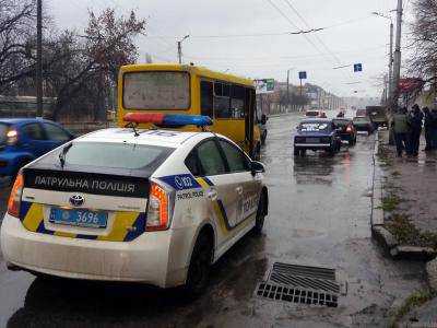 В Кропивницком произошло тройное ДТП