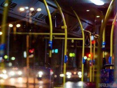 В Рождественскую ночь столичный транспорт будет работать на три часа дольше