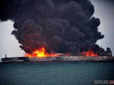 Столкновение танкера и судна у берегов Китая: найдено тело первого погибшего