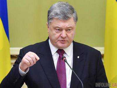 Порошенко подписал Закон о временных разрешений на вещание в зоне проведения АТО