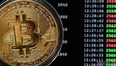 Курс Bitcoin упал ниже 13 тыс. долларов