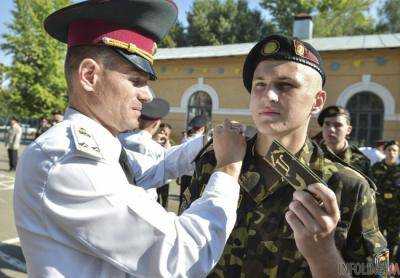 Военный лицей имени Богуна должен быть полностью украинским по духу