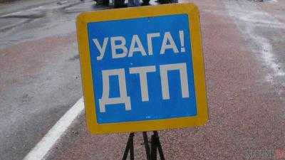В Борисполе пьяная за рулем пыталась скрыться от патрульных и врезалась в электроопору