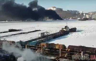 Військову гордість РФ охопив масштабний вогонь. Вiдео