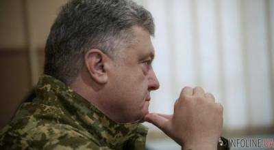 Порошенко: фейки являются частью гибридной войны России против всего мира