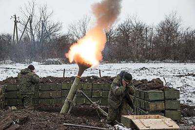 Боевики обстреляли позиции у Водяного, погиб военный