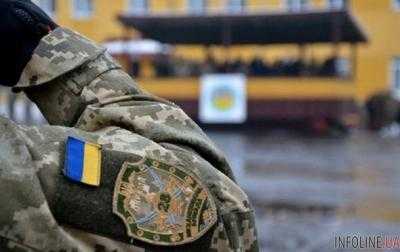 Возле Яворовского полигона во Львовской области нашли тело военного