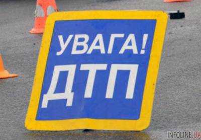 В Киеве произошло ДТП с участием двух легковушек и двух микроавтобусов