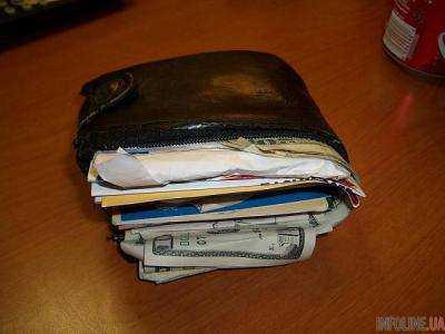 Вот каким вещам не место в вашем кошельке.Видео