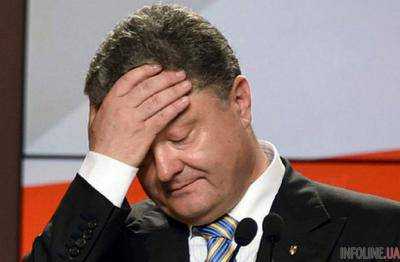 До слез: Стала известна зарплата Порошенко за январь