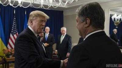 Украинский "молитвенный десант" в США: нардепы полетели завтракать к Трампу
