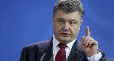 Порошенко поздравил немецких политиков с достижением коалиционного соглашения