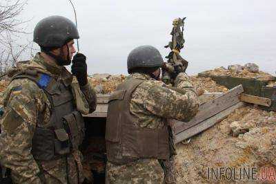 За прошедшие сутки в зоне АТО один военный получил ранение