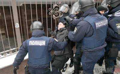 Под судом по делу Труханова столкновения: было слышно похожие на выстрелы звуки