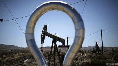Brent торгуется ниже 65 долл. за баррель
