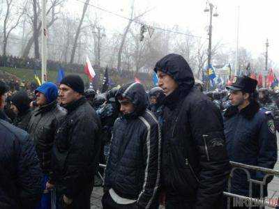 В Киев мчатся автобусы с титушками и не только, будет бойня