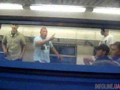 Футбольные фанаты в поезде Львов-Одесса устроили дебош