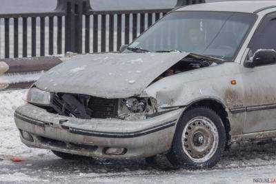 ДТП в Днепре: на Кайдакском мосту столкнулись четыре автомобиля