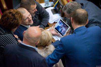 Никаких заграниц и частных клиник: сеть всколыхнула новая инициатива