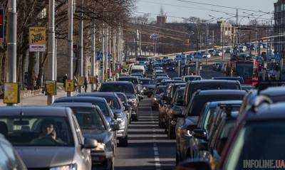 Про авто можно забыть: в Кабмине готовят ад водителям