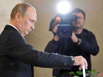 ЦИК РФ отчитался о явке и лидере президентской гонки