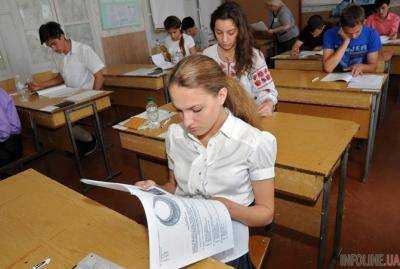 В Украине на ВНО-2018 зарегистрировались более 290 тысяч человек