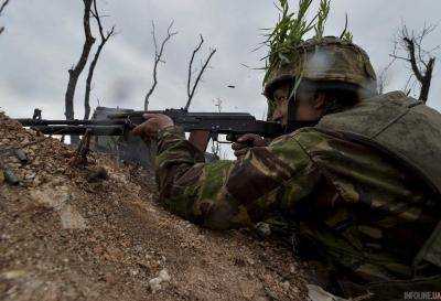 На Донбассе украинские военные задержали боевика