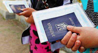 Соцстрах упростил требования к документам о декрете для переселенцев