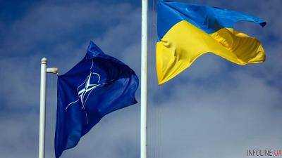 В новом помещении НАТО Украину разместили рядом с Россией - посол