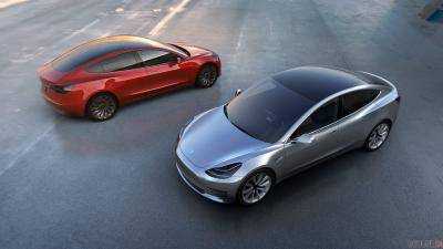 Tesla отзывает более 120 тысяч автомобилей во всем мире