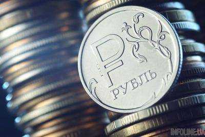 Рубль подешевел до новых минимумов