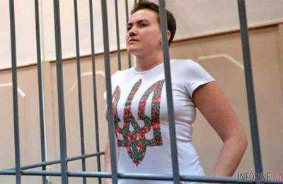 Савченко просит Луценко позволить ей осуществлять депутатскую деятельность в СИЗО