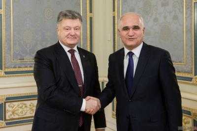 У Порошенко анонсировали открытие Торгового дома Азербайджана в Киеве