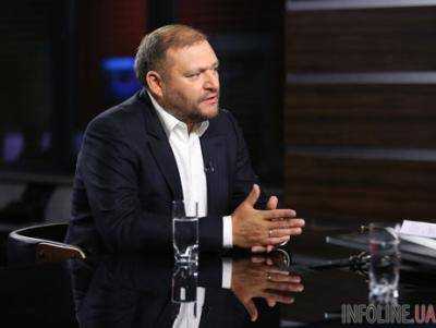 Суд начал допрос Добкина по делу о госизмене Януковича